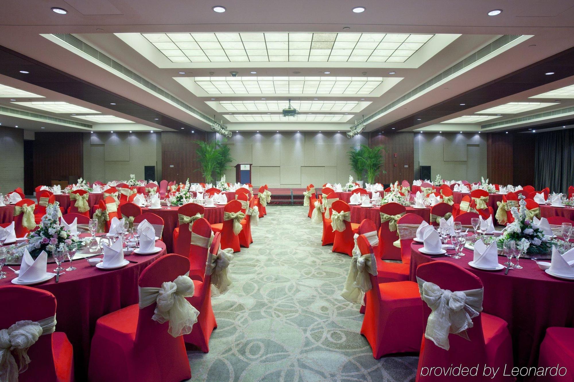Holiday Inn Suzhou Youlian Restaurant photo