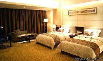 Fortune Hotel Longyan Room photo