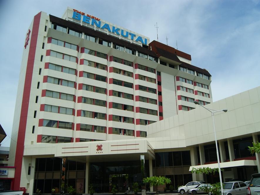 The New Benakutai Hotel & Apartment Balikpapan  Exterior photo