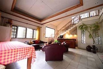 Edcelent Guesthouse Davao Exterior photo