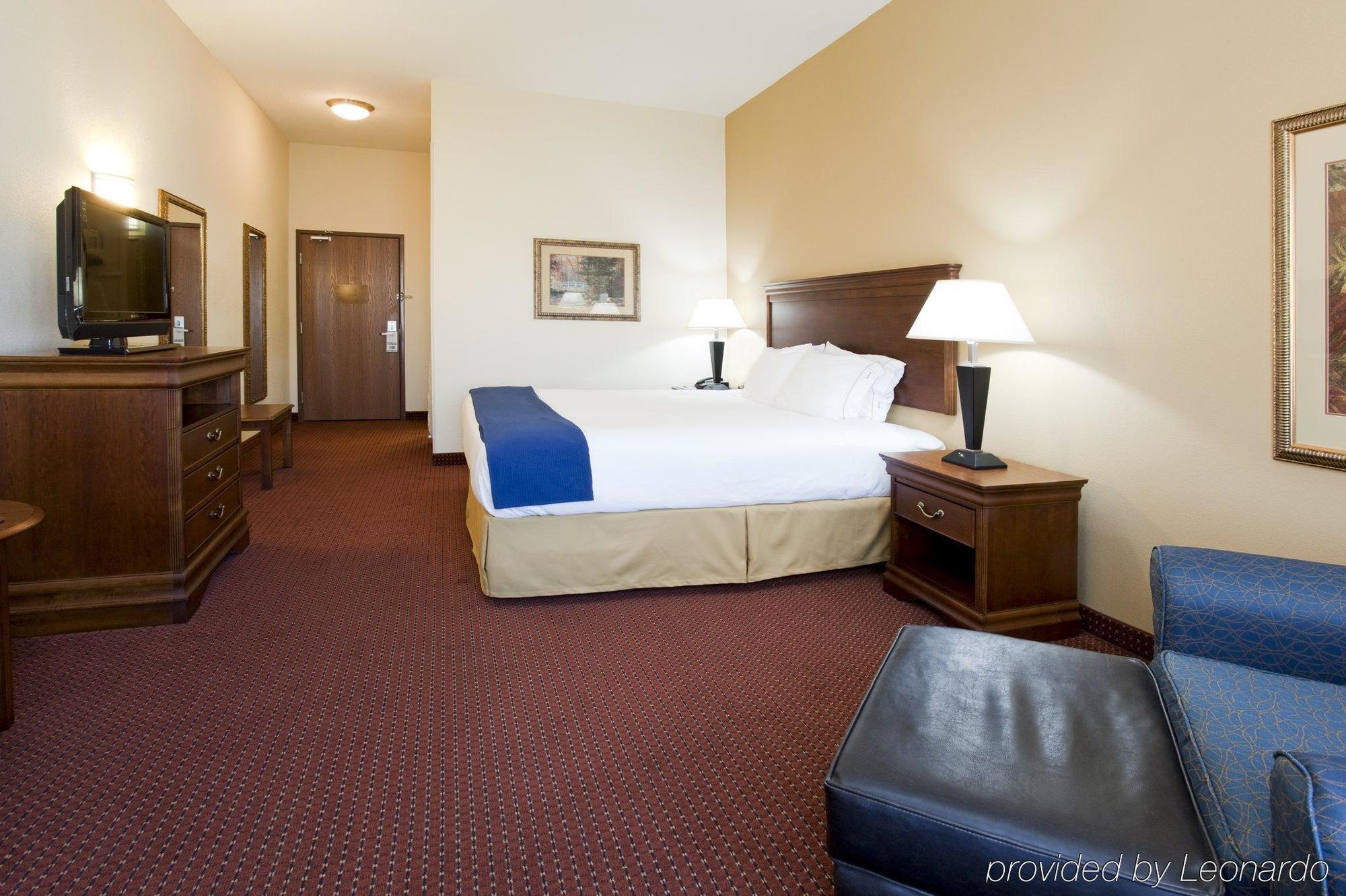 Holiday Inn Express Airport East, An Ihg Hotel Salt Lake City Room photo
