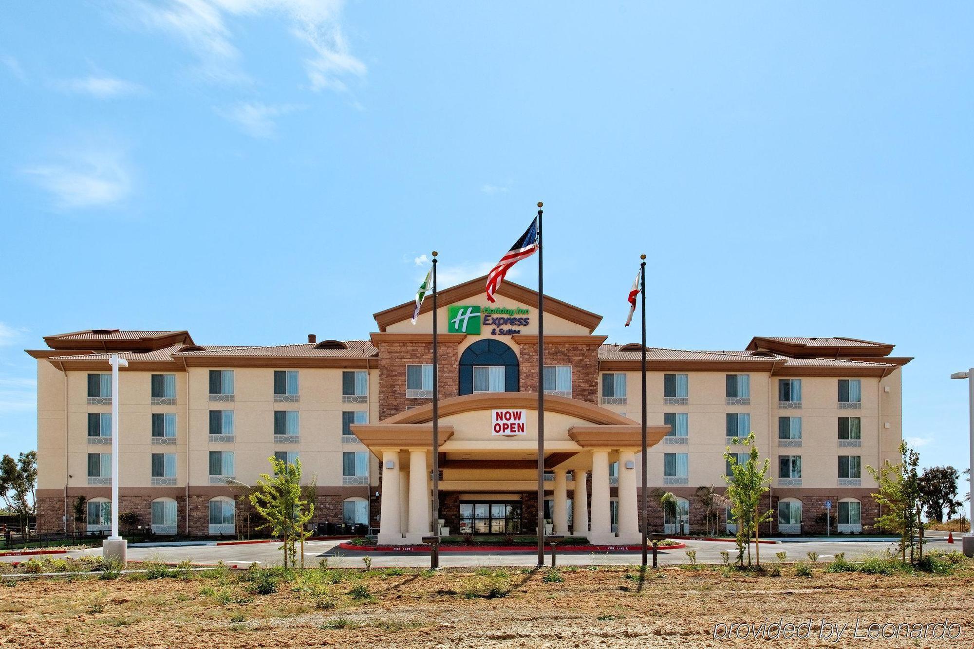 Holiday Inn Express Fresno Northwest - Herndon, An Ihg Hotel Exterior photo