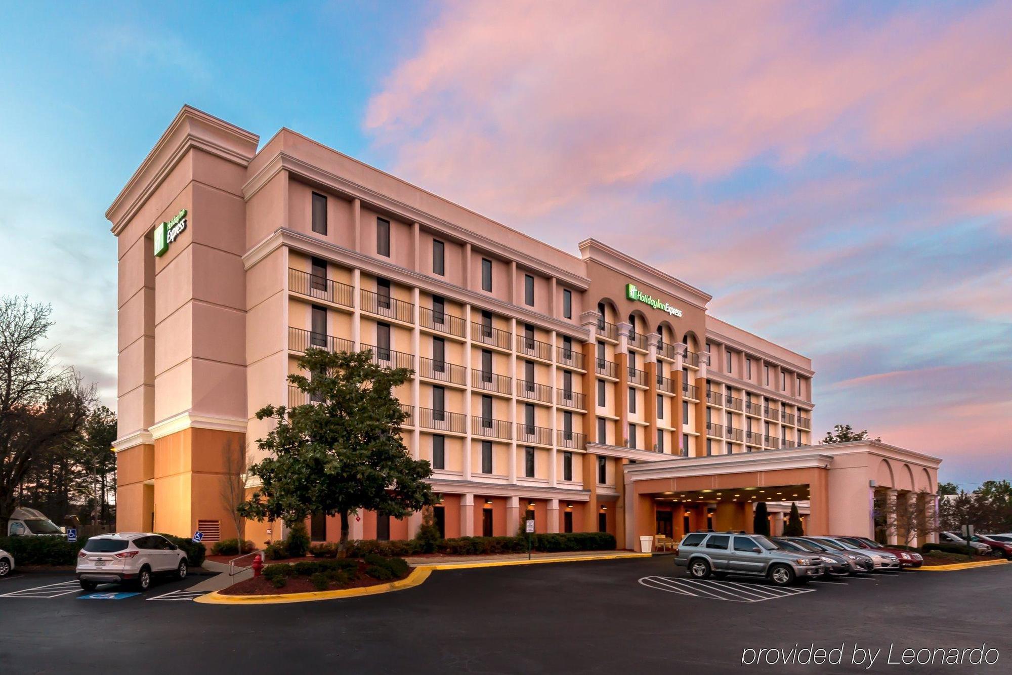 Holiday Inn Express Atlanta Airport-College Park, An Ihg Hotel Exterior photo