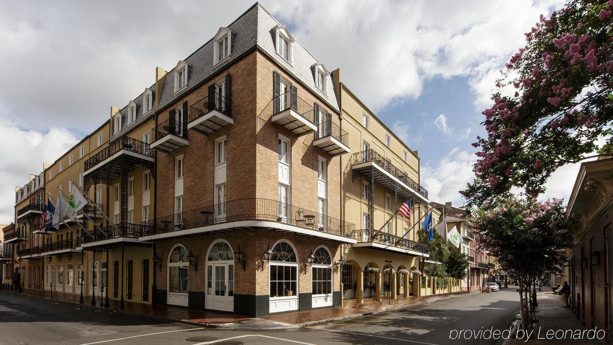 Holiday Inn Hotel French Quarter-Chateau Lemoyne, An Ihg Hotel New Orleans Exterior photo