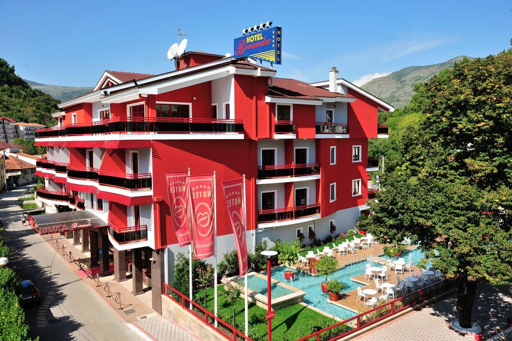 Hotel Bevanda Mostar Exterior photo