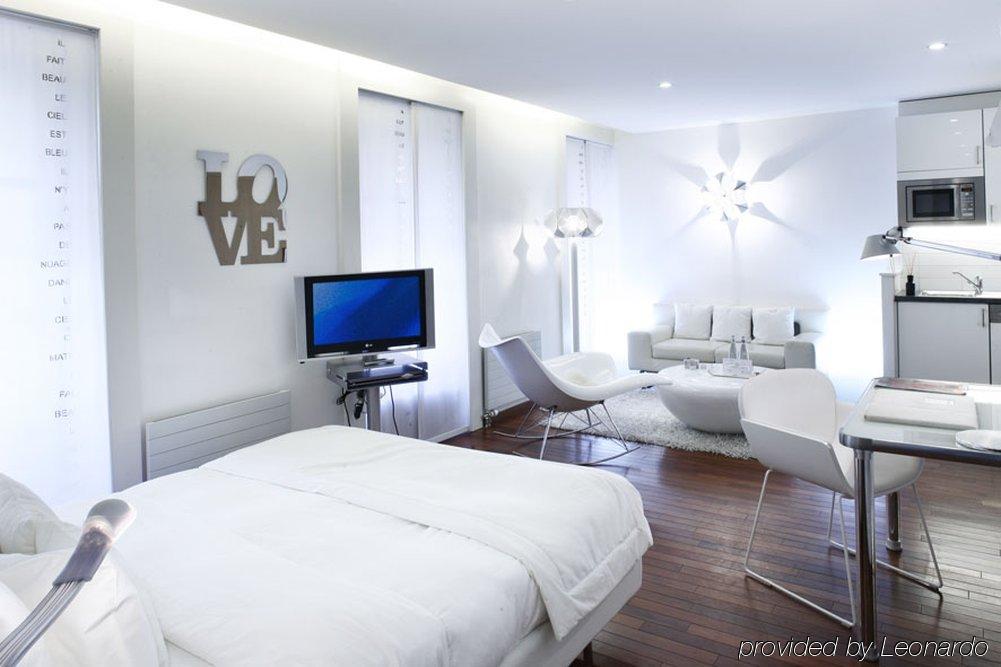 La Cour Des Augustins Boutique Gallery Design Hotel Geneva Room photo