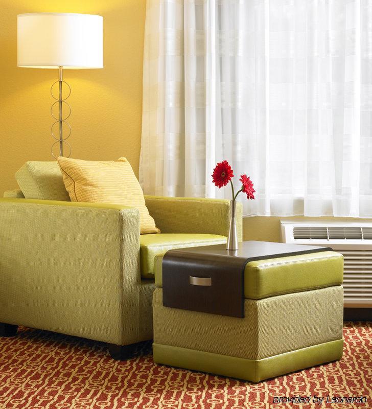 Towneplace Suites By Marriott Harrisburg Hershey Room photo