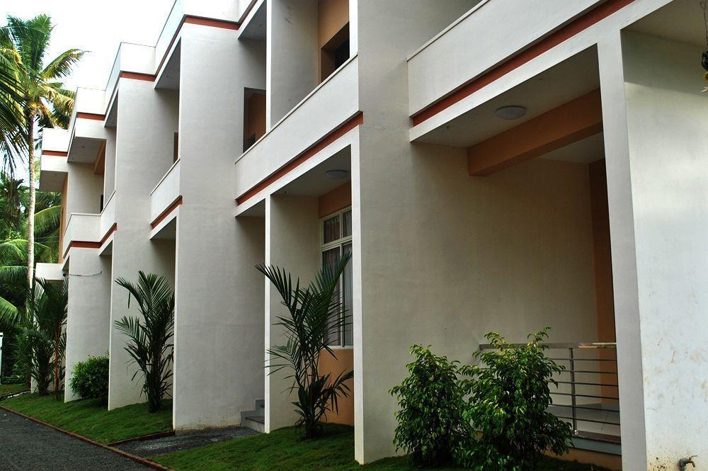 Vasudevam Premium Suites Thiruvananthapuram Exterior photo