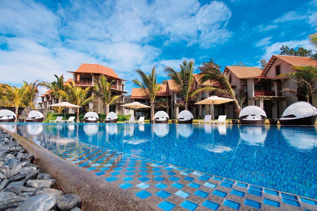 Maritim Crystals Beach Hotel Mauritius Exterior photo