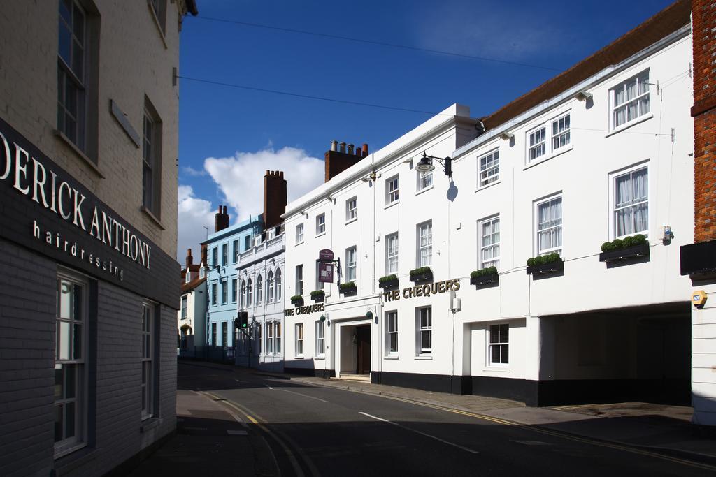 The Chequers Hotel Newbury  Exterior photo