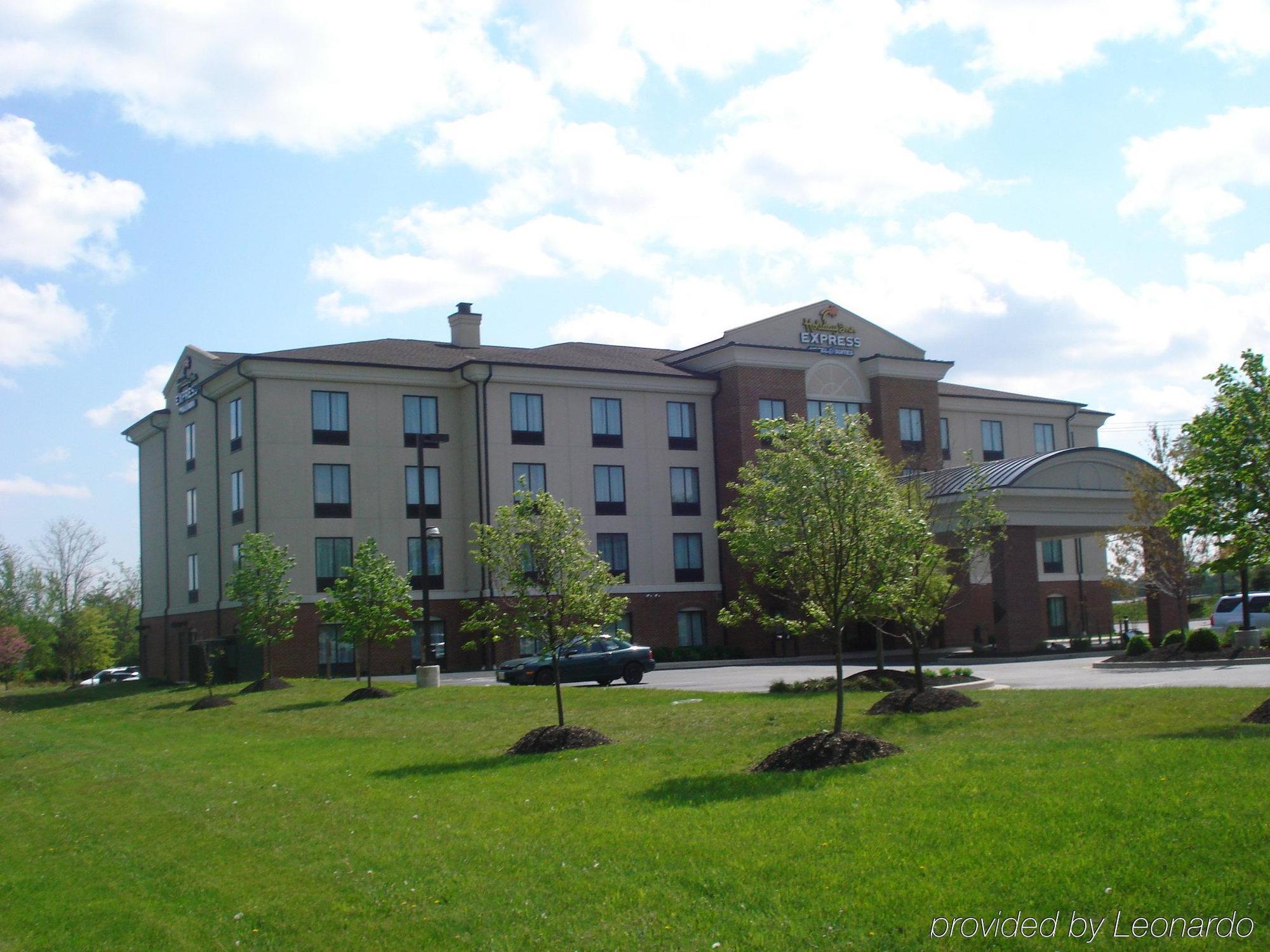 Holiday Inn Express Hotel & Suites-North East, An Ihg Hotel Exterior photo