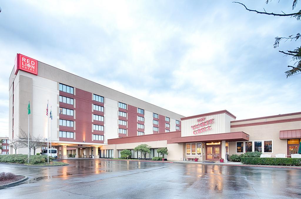 Red Lion Hotel & Conference Center - Seattle/Renton Exterior photo