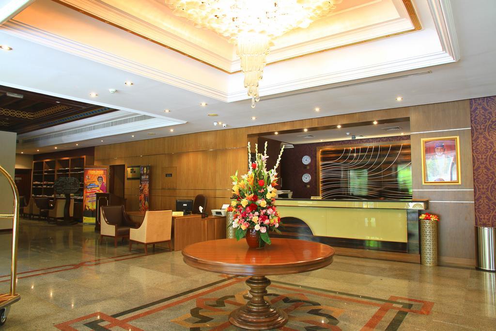 Ramee Guestline Hotel Muscat Exterior photo