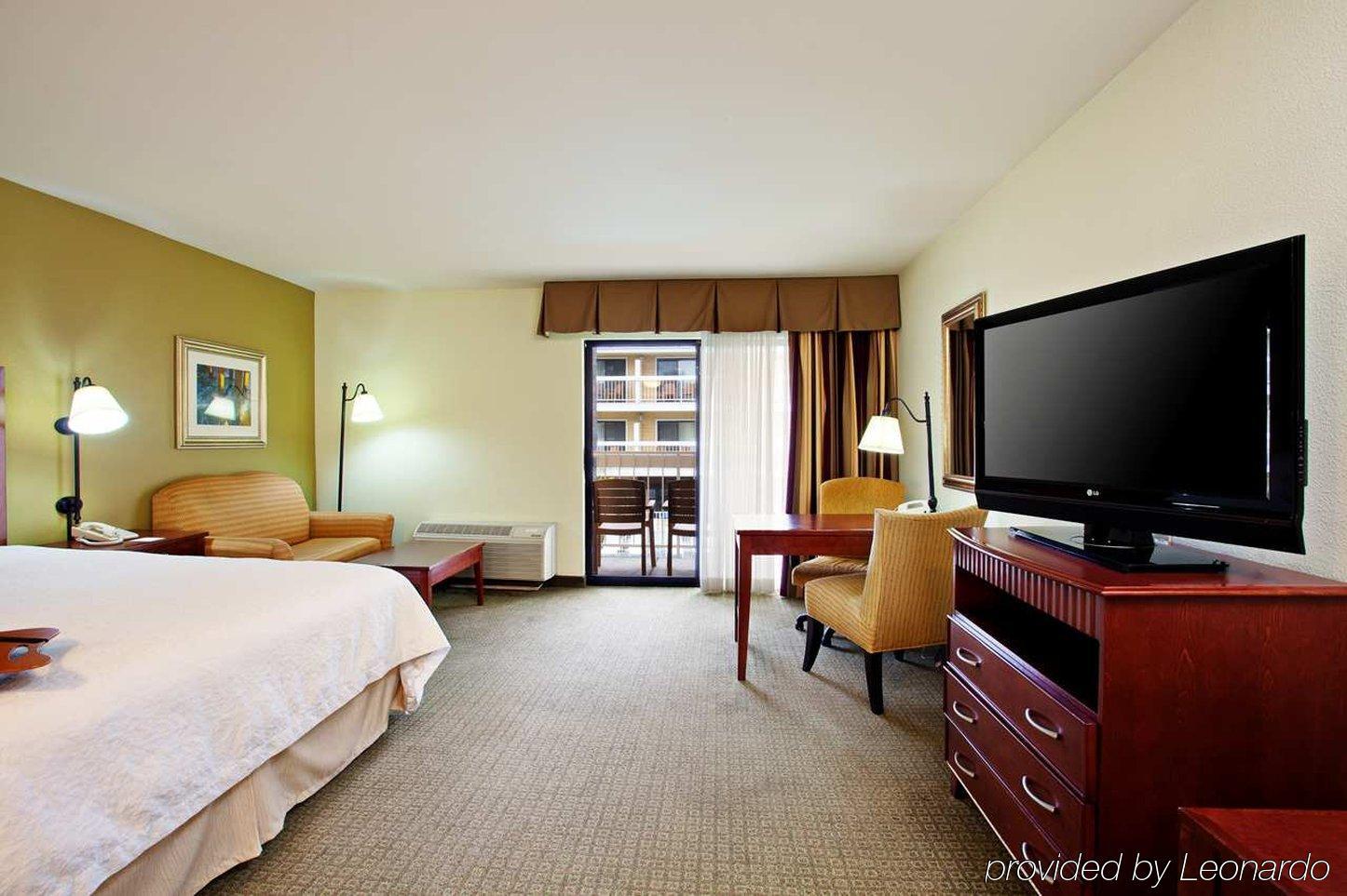 Four Points By Sheraton San Diego - Sea World Room photo