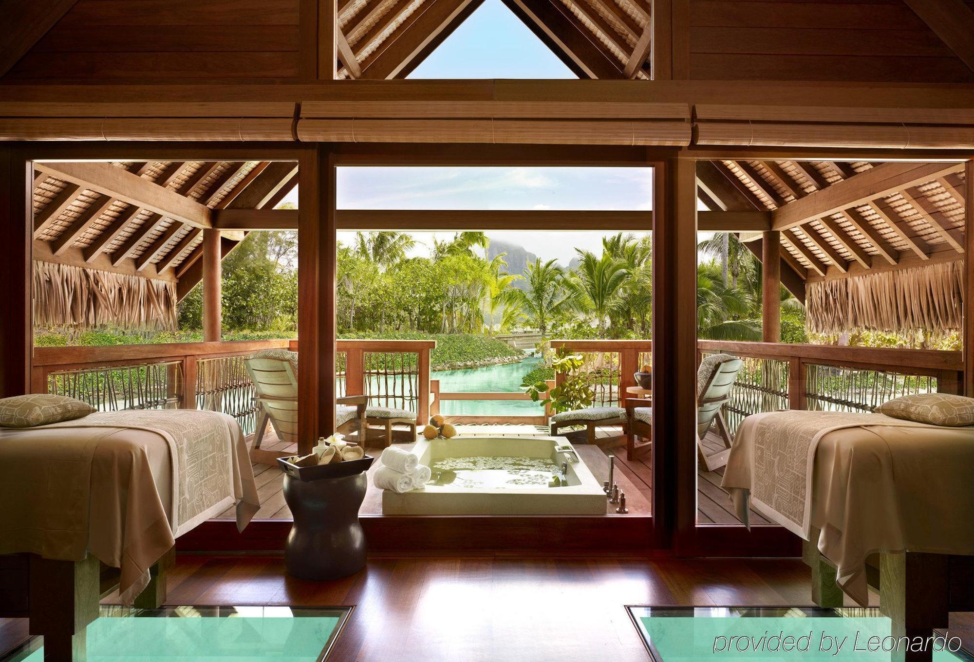 Four Seasons Resort Bora Bora Room photo