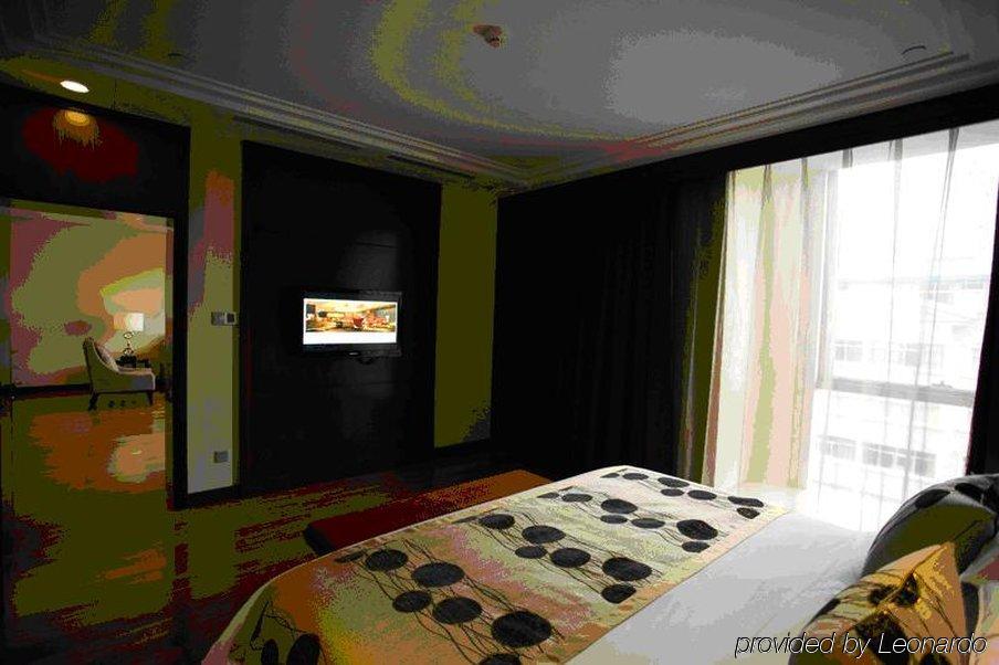 Golden Eagle Summit Hotel Kunming Room photo
