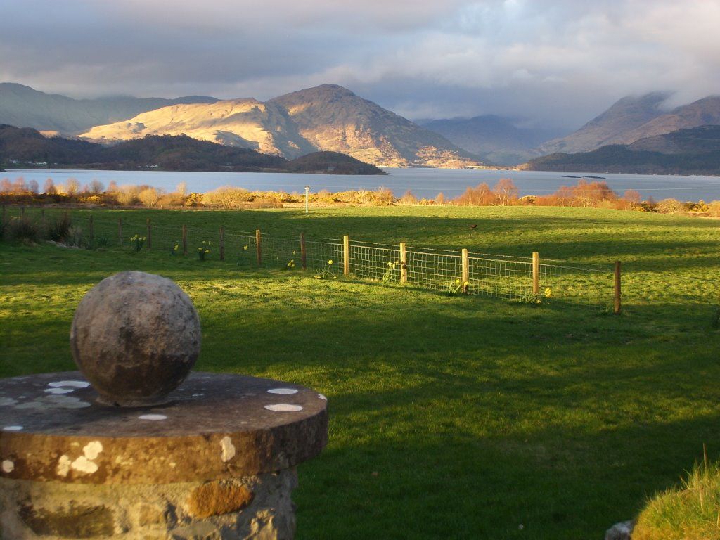 Barcaldine Castle Bed & Breakfast Oban Exterior photo