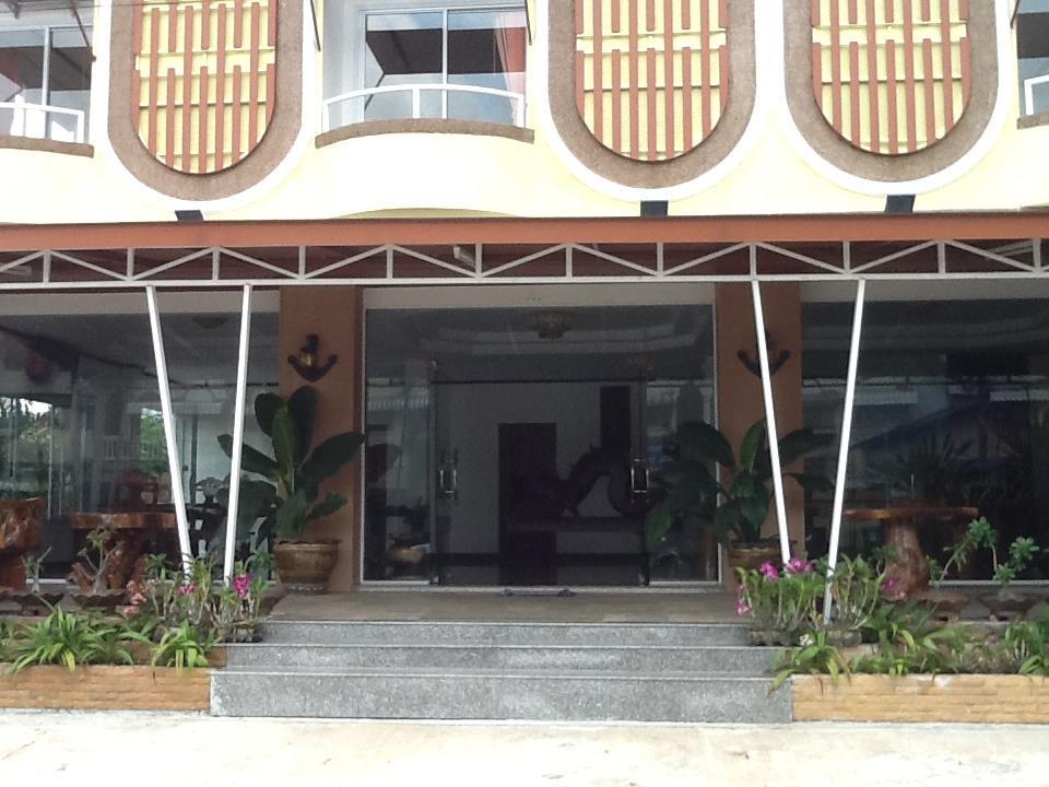 Chabakaew Hotel Nakhon Phanom Exterior photo