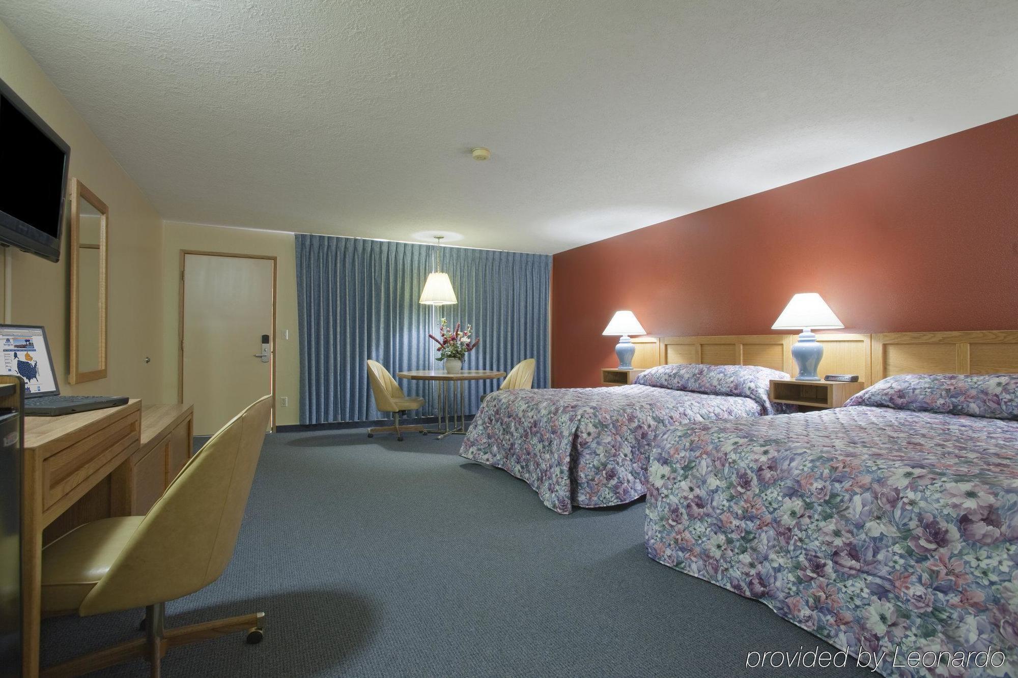 Mcminnville Inn Room photo