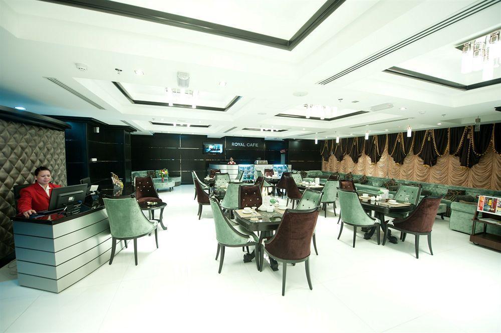 Royal Grand Suite Hotel Sharjah Exterior photo