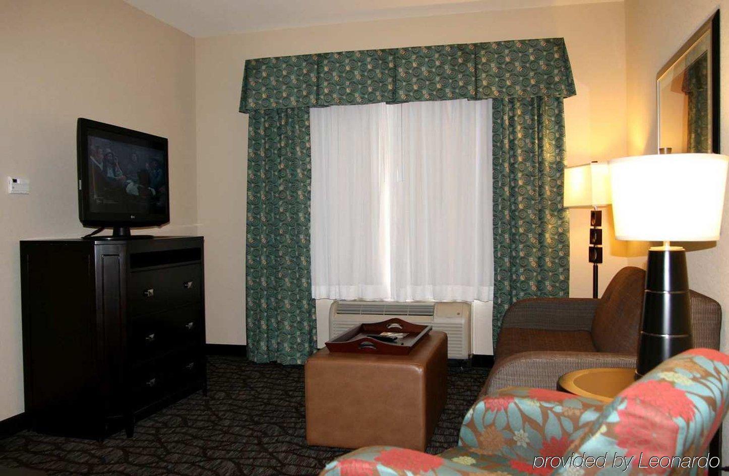 Homewood Suites By Hilton Lawton Room photo