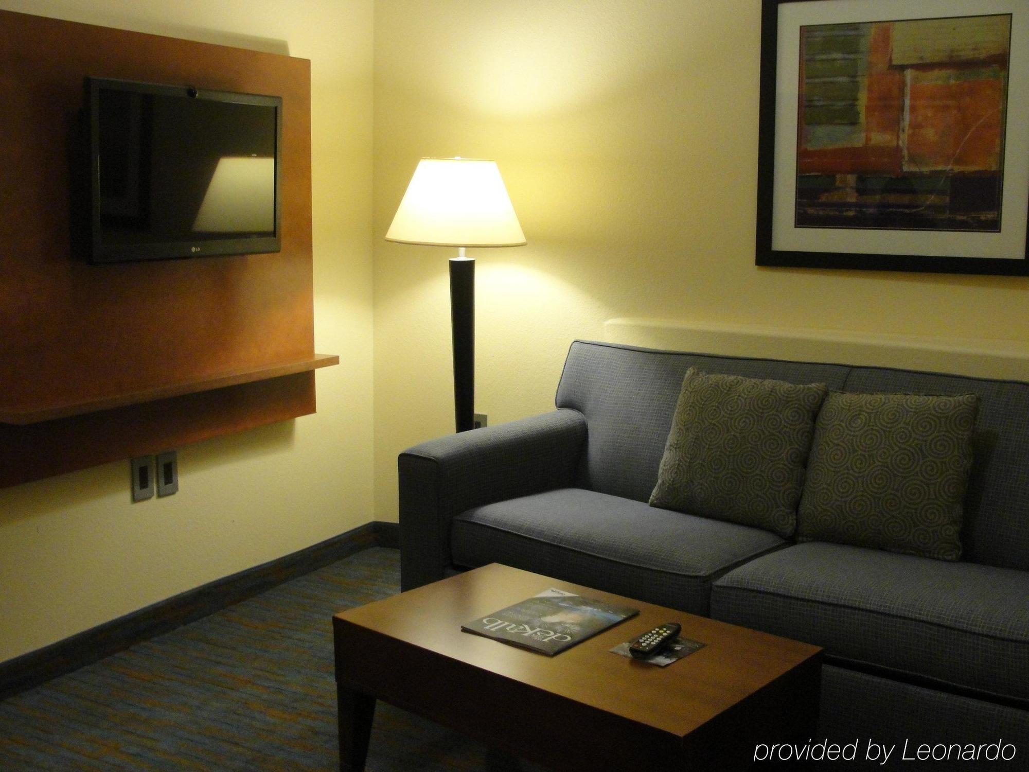 Holiday Inn Express Hotel & Suites Atlanta East - Lithonia, An Ihg Hotel Exterior photo