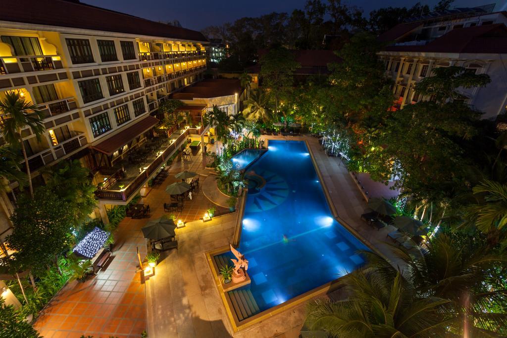 Prince Angkor Hotel & Spa Siem Reap Exterior photo