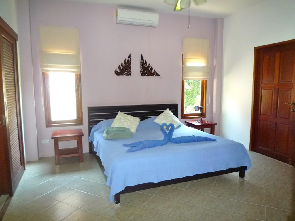 Ban Tai River Gardens Villa Koh Samui Room photo