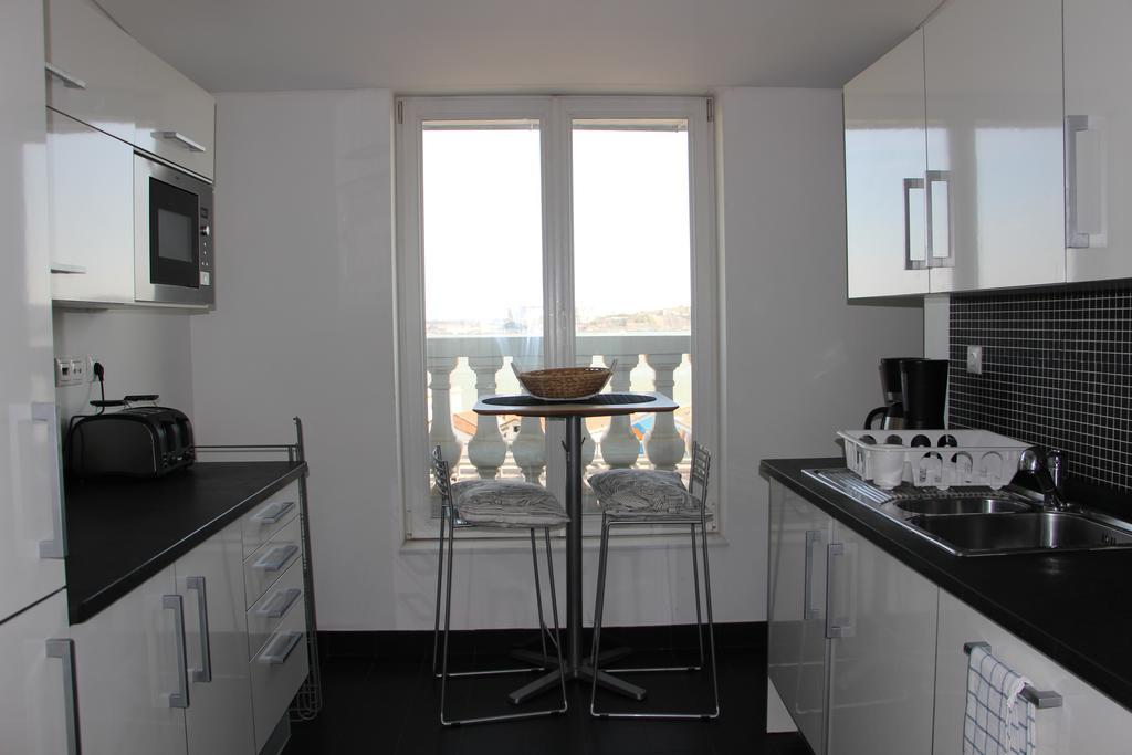 Santos River Apartments Lisbon Room photo