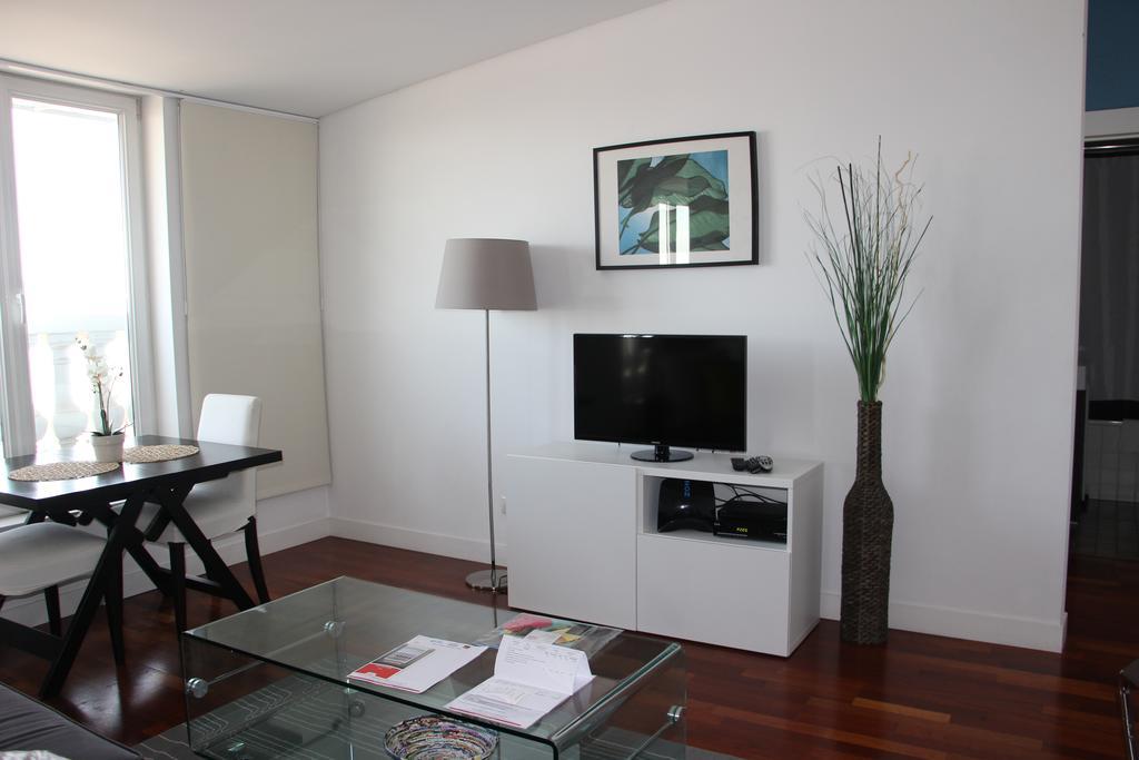 Santos River Apartments Lisbon Room photo