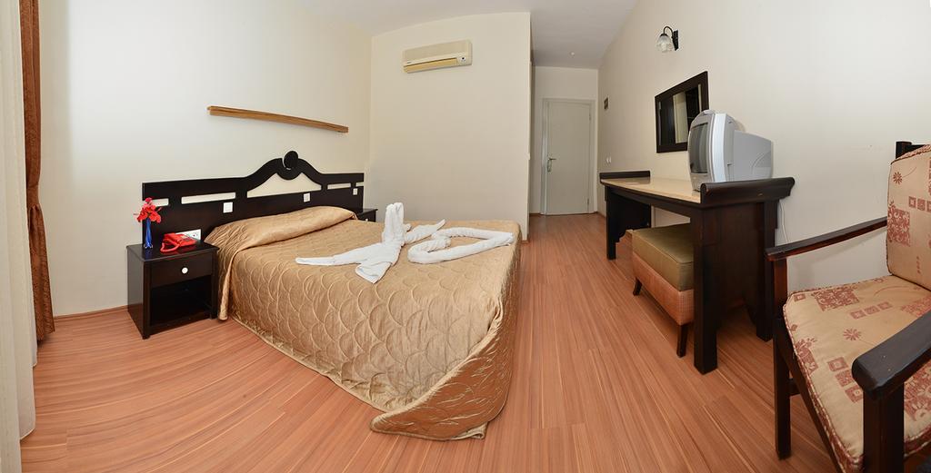 Makri Hotel Calis Fethiye Room photo