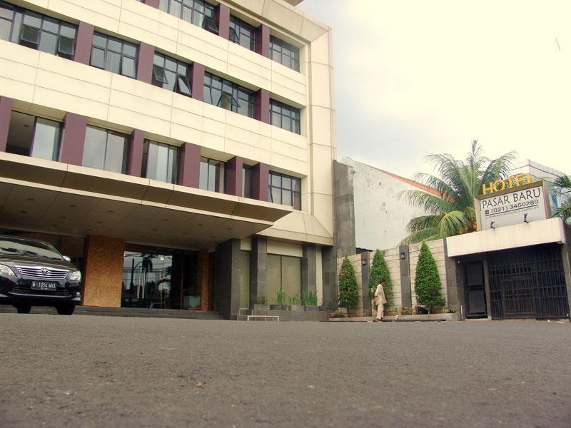 Hotel Alia Pasar Baru Jakarta Exterior photo