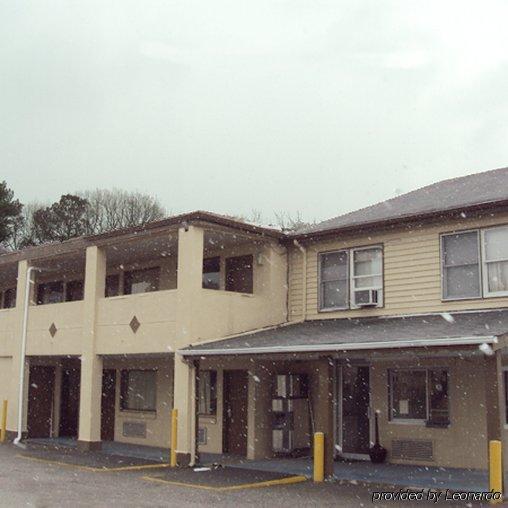 Midtown Motel Newport News Exterior photo
