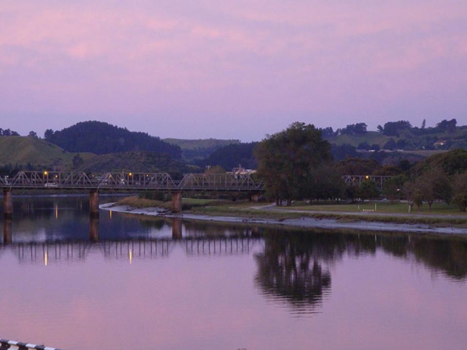 Tamara Riverside Lodge Whanganui Exterior photo