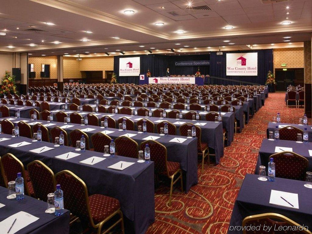 Treacys West County Conference And Leisure Centre Hotel Ennis Business photo