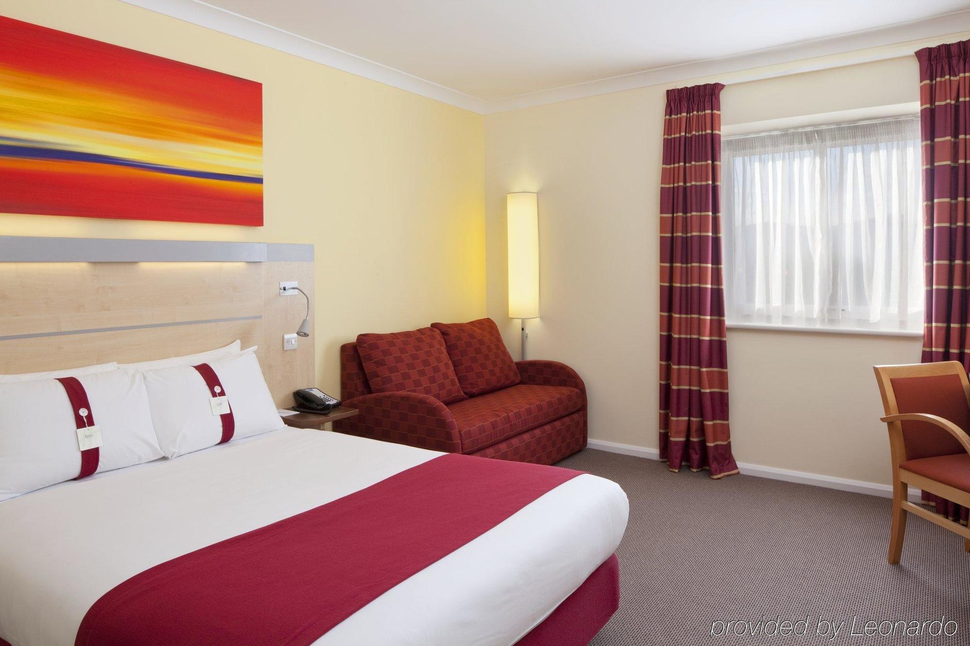 Holiday Inn Express Southampton - M27, J7, An Ihg Hotel Room photo