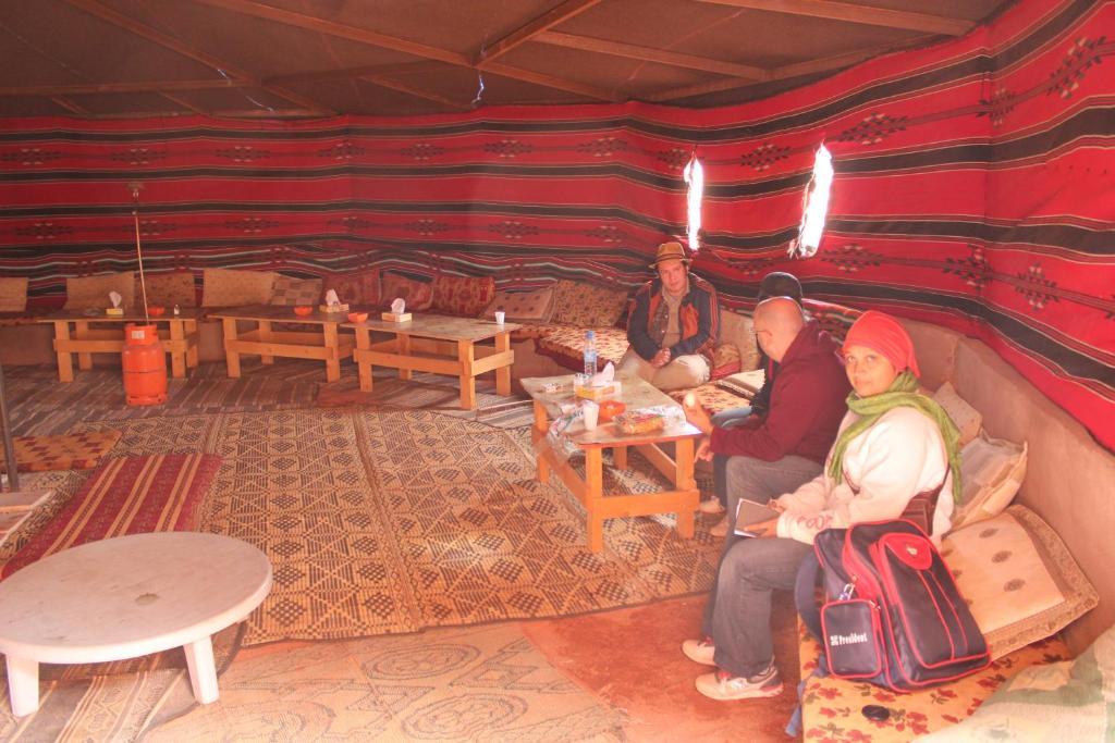 Bedouin Whispers Camp Apartment Wadi Rum Exterior photo
