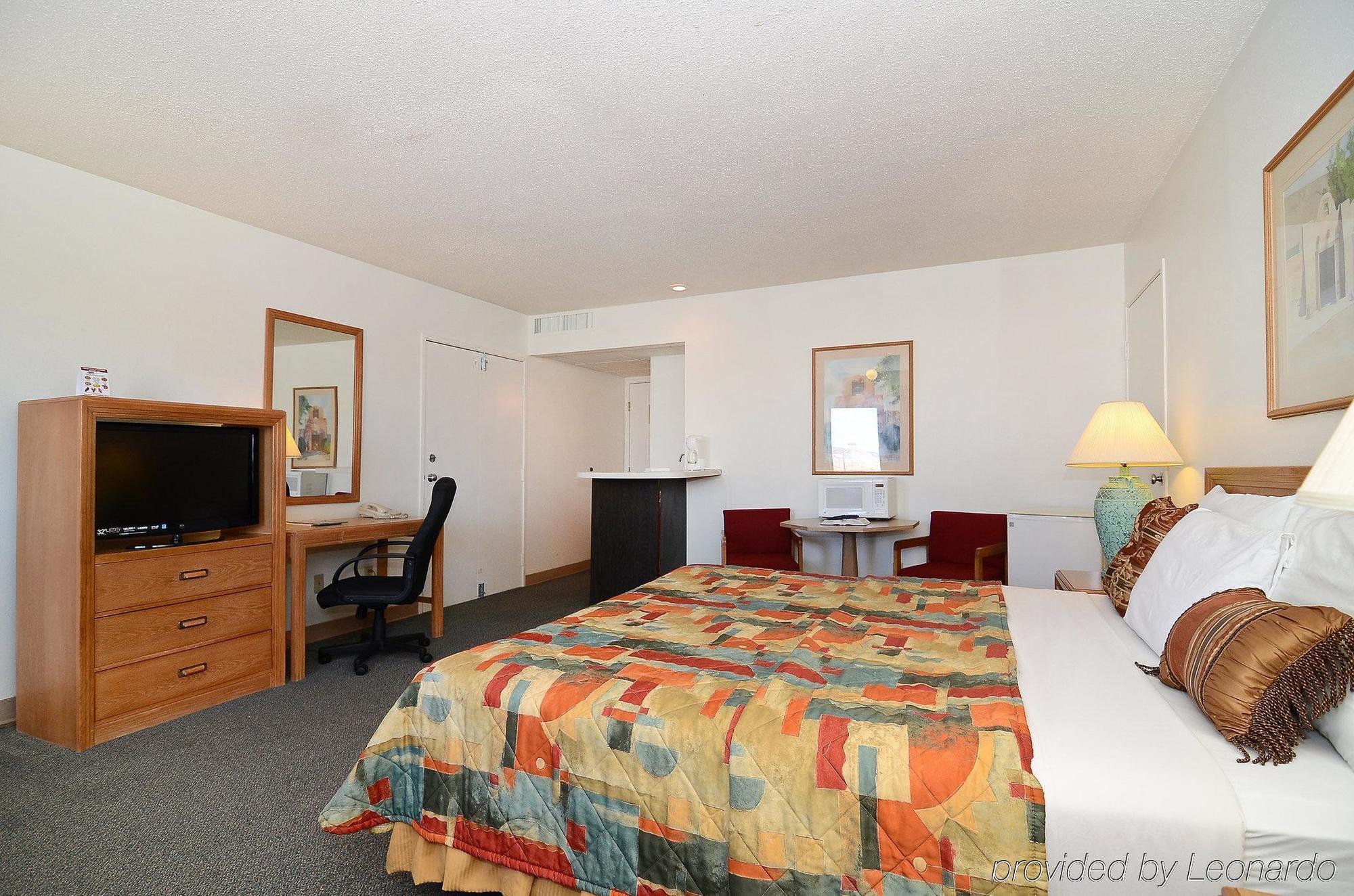 Extend-A-Suites Utep El Paso Room photo