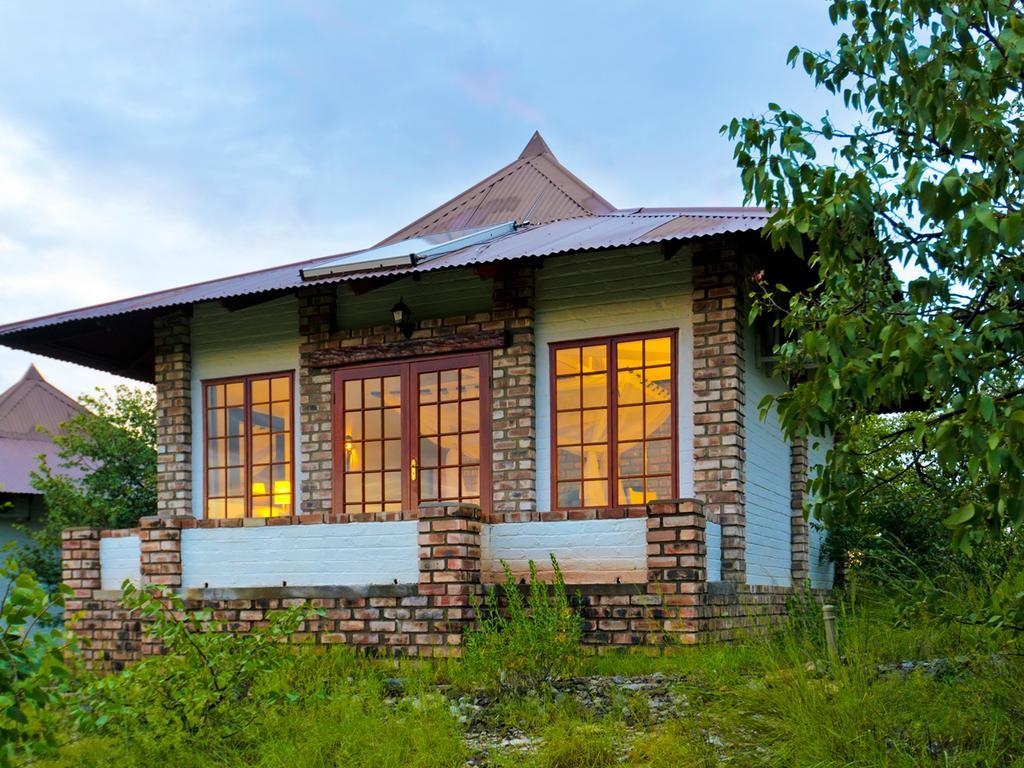 Gondwana Etosha Safari Lodge Okaukuejo Room photo