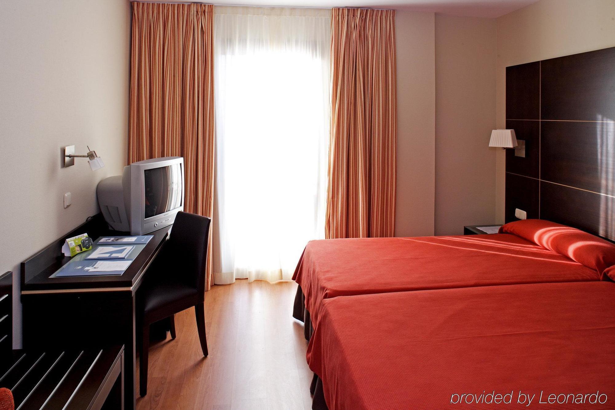 Eurostars Plaza Acueducto Hotel Segovia Room photo