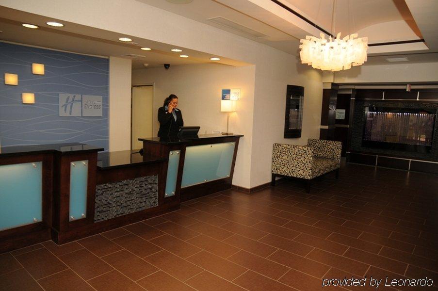 Holiday Inn Express And Suites Stroudsburg-Poconos, An Ihg Hotel Interior photo