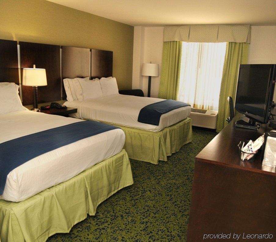 Holiday Inn Express And Suites Stroudsburg-Poconos, An Ihg Hotel Room photo