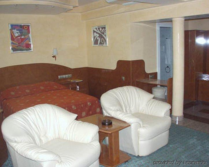 Hotel Carpati Baia Mare Room photo
