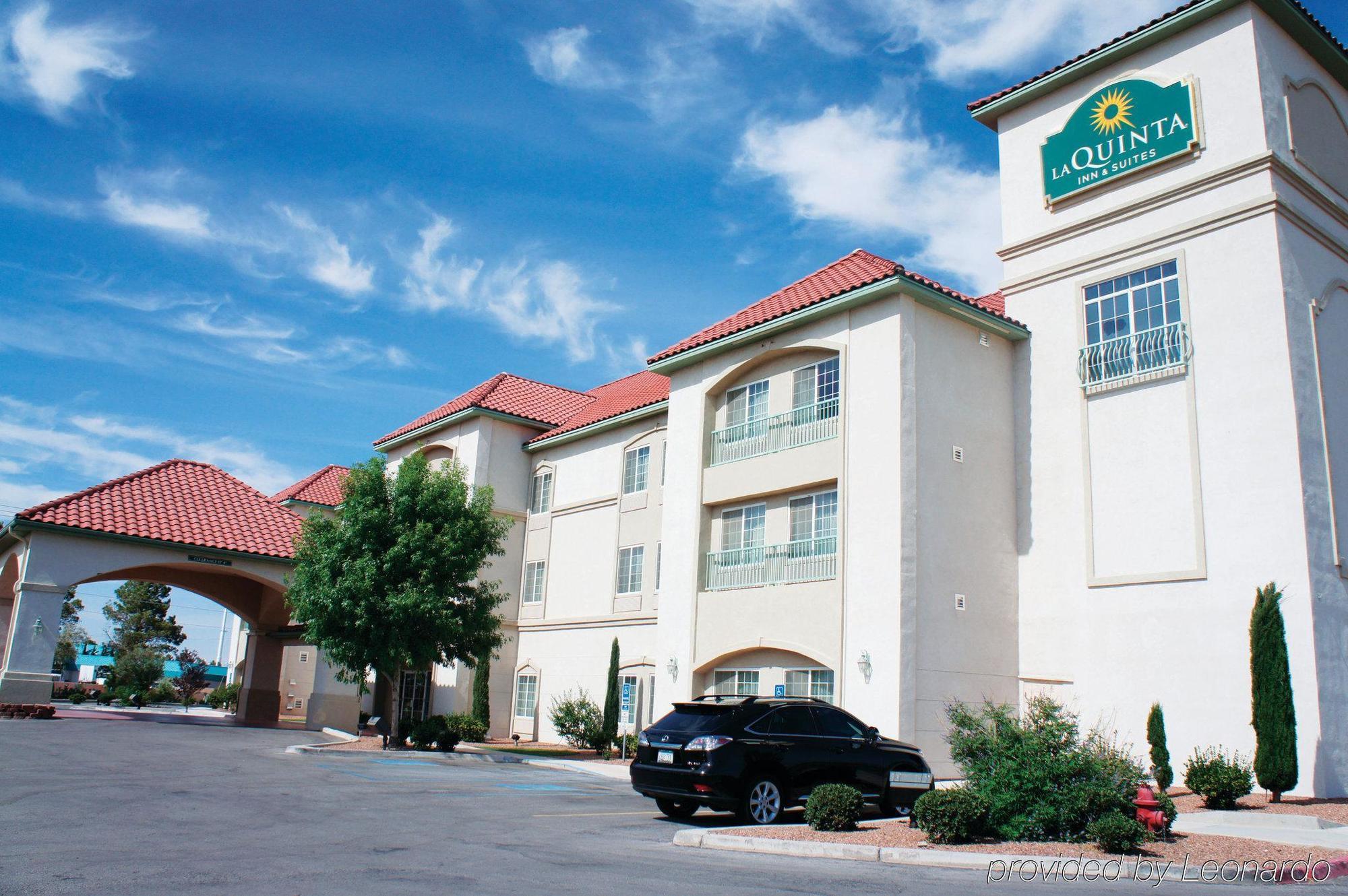 La Quinta By Wyndham Deming Hotel Exterior photo