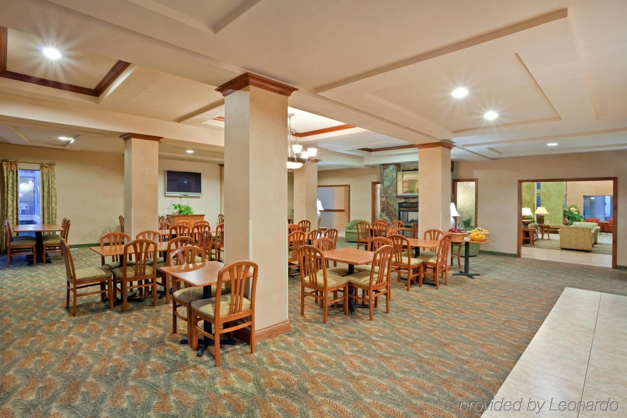 Triple Play Resort Hotel & Suites Hayden Restaurant photo