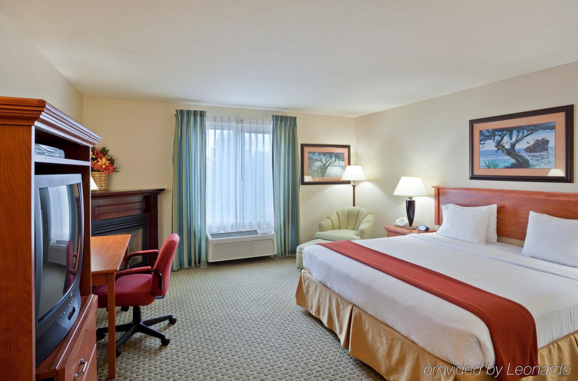 Triple Play Resort Hotel & Suites Hayden Room photo