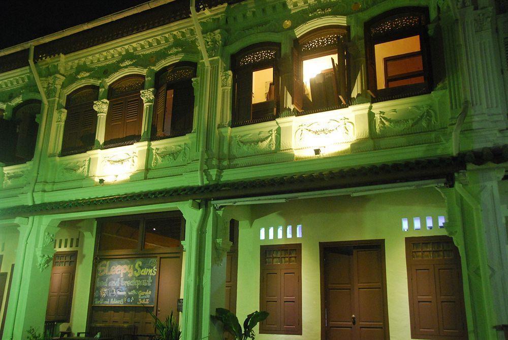 Sleepy Kiwi Backpacker Hostel - Bugis Singapore Exterior photo