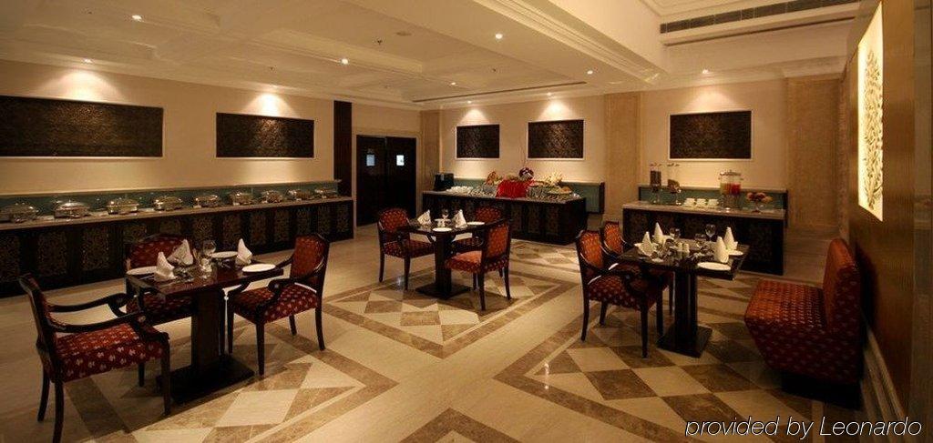 Country Inn & Suites By Radisson, Delhi Satbari New Delhi Restaurant photo