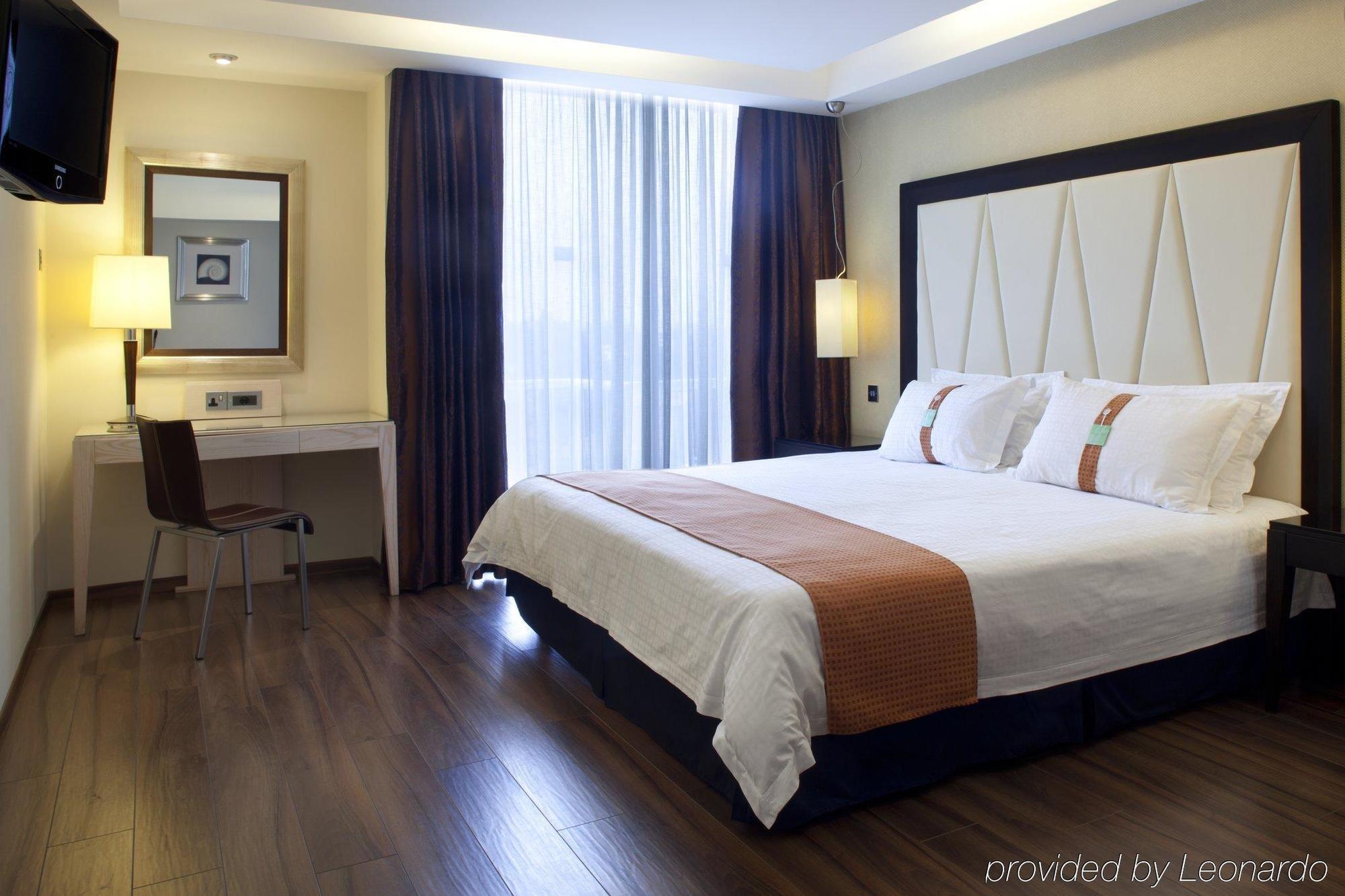 Nicosia City Center Hotel Room photo