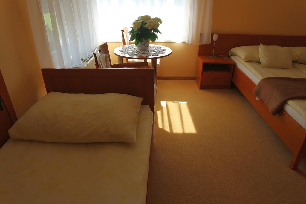 Wellness Hotel-M - Hajduszoboszlo Room photo